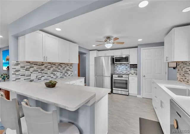 Photo 2 of Sale Pending at 19 N Transit Hl Dr, Depew, NY 14043 | MLS# B1706512 | Listing updated on 2026-09-09