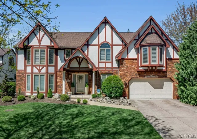 Photo 1 of Sale Pending at 18 Blue Heron Ct, East Amherst, NY 14051 | MLS# B1706242 | Listing updated on 2026-08-18
