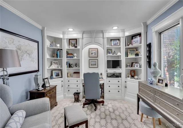 Photo 3 of Sale Pending at 18 Blue Heron Ct, East Amherst, NY 14051 | MLS# B1706242 | Listing updated on 2026-08-18