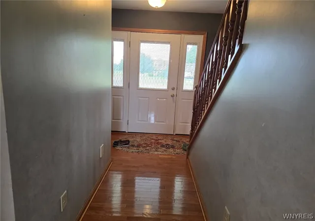 Photo 3 of Sale Pending at 4514 Van Dusen Rd, Lockport, NY 14094 | MLS# B1706536 | Listing updated on 2026-08-30
