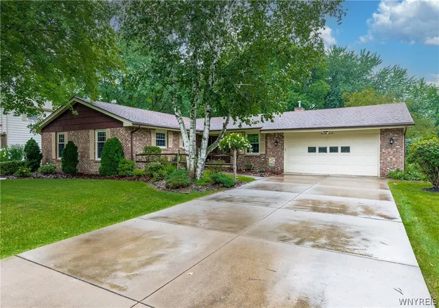 Photo 1 of Single family home for sale at 426 Hawthorne Pl, Youngstown, NY 14174 | MLS# B1702340 | Listing updated on 2026-08-17