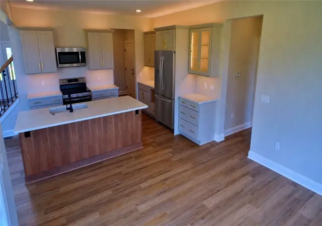 Photo 3 of Single family home for sale at 2 Maries Way, Ogden, NY 14624 | MLS# R1706650 | Listing updated on 2026-09-15