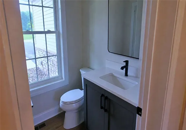Photo 3 of Single family home for sale at 2 Maries Way, Ogden, NY 14624 | MLS# R1706650 | Listing updated on 2026-09-15