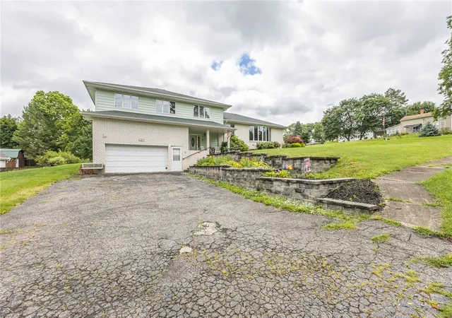Photo 3 of Single family home for sale at 21 Case St, Mount Morris, NY 14510 | MLS# R1706660 | Listing updated on 2026-08-28