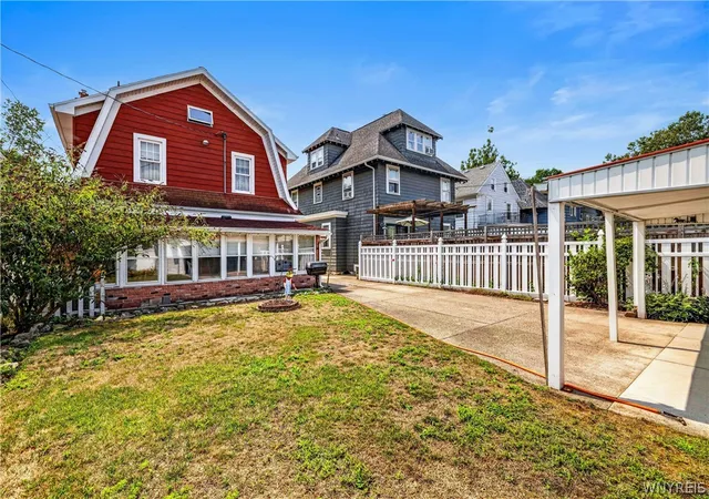 Photo 3 of Sale Pending at 103 Wingate Ave, Buffalo, NY 14216 | MLS# B1706101 | Listing updated on 2026-09-04