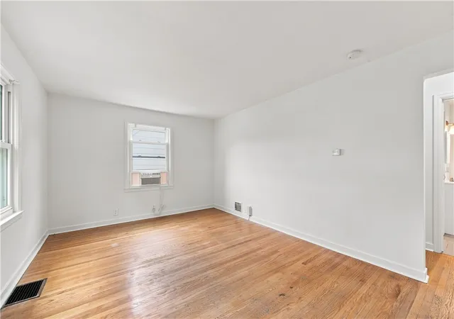 Photo 3 of Sale Pending at 1061 Whitlock Rd, Rochester, NY 14609 | MLS# R1706631 | Listing updated on 2026-09-02