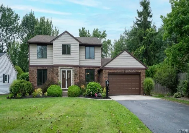 Photo 1 of Sale Pending at 88 Old Orchard St, Buffalo, NY 14221 | MLS# B1705832 | Listing updated on 2026-08-18