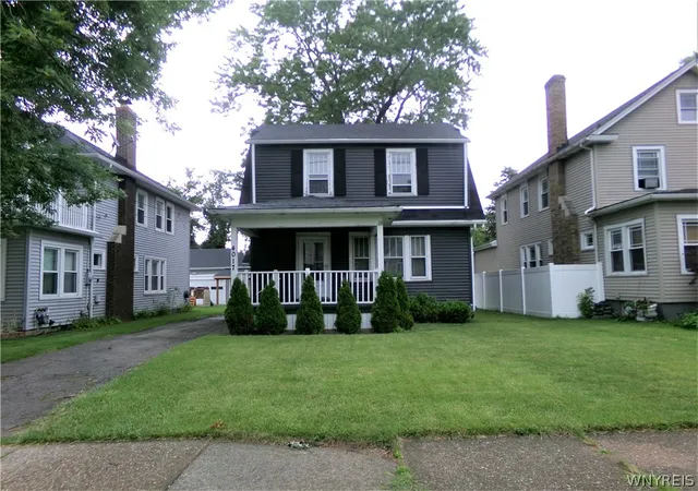 Photo 1 of Single family home for sale at 4017 Deveaux St, Niagara Falls, NY 14305 | MLS# B1706531 | Listing updated on 2026-09-02