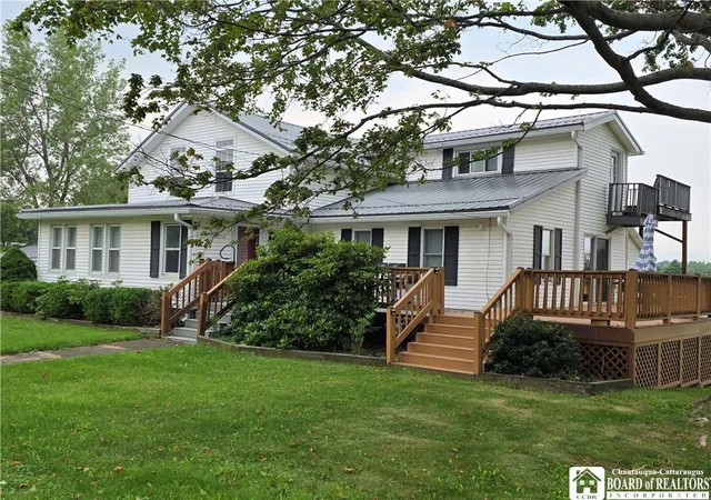 Photo 3 of Single family home for sale at 10745 S Roberts Rd, Dunkirk, NY 14048 | MLS# R1700754 | Listing updated on 2026-09-06