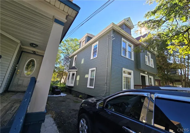 Photo 3 of Single family home for sale at 147 Coolidge Ave, Syracuse, NY 13204 | MLS# S1706696 | Listing updated on 2026-08-13