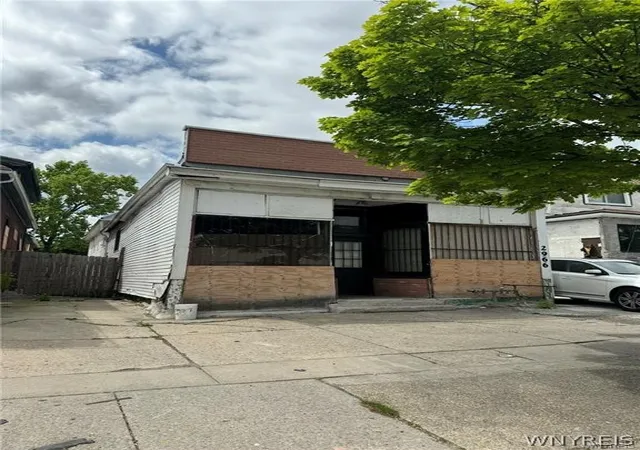 Photo 1 of Single family home for sale at 2966 Bailey Ave, Buffalo, NY 14215 | MLS# B1705417 | Listing updated on 2026-08-14