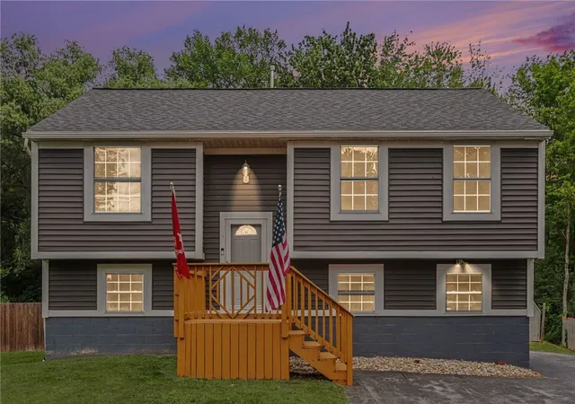 Photo 2 of Sale Pending at 1 Hannibal Pl, Hamlin, NY 14464 | MLS# R1706557 | Listing updated on 2026-08-18