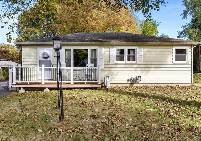 Photo 2 of Sale Pending at 260 Vinal Ave, Rochester, NY 14609 | MLS# R1705485 | Listing updated on 2026-09-15