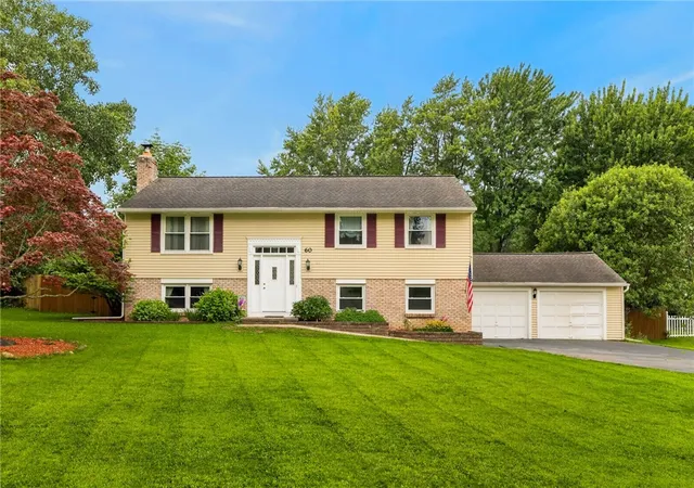 Photo 1 of Sale Pending at 60 Barnfield Rd, Pittsford, NY 14534 | MLS# R1701031 | Listing updated on 2026-08-26
