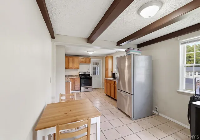 Photo 3 of Single family home for sale at 315 Russell Ave, Liverpool, NY 13088 | MLS# S1705874 | Listing updated on 2026-09-03