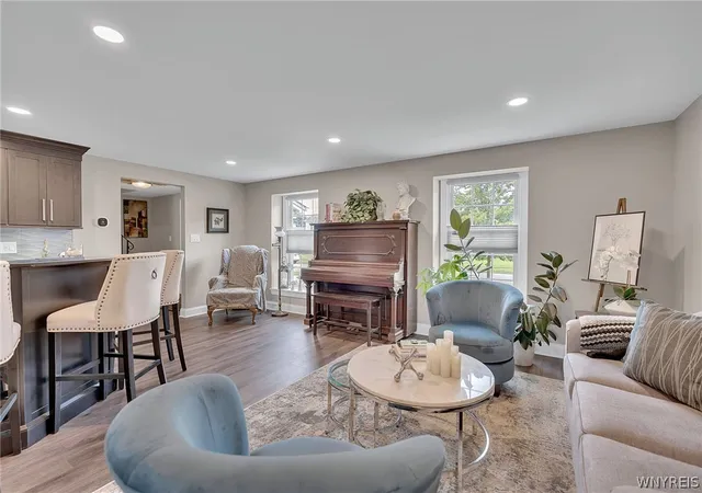 Photo 3 of Sale Pending at 234 Paradise Ln, Tonawanda, NY 14150 | MLS# B1706398 | Listing updated on 2026-08-21