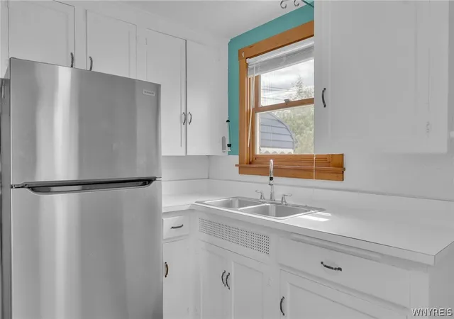 Listing Photo 4 - Condo for sale in building located at 152 Pullman Ave, Buffalo, NY 14217