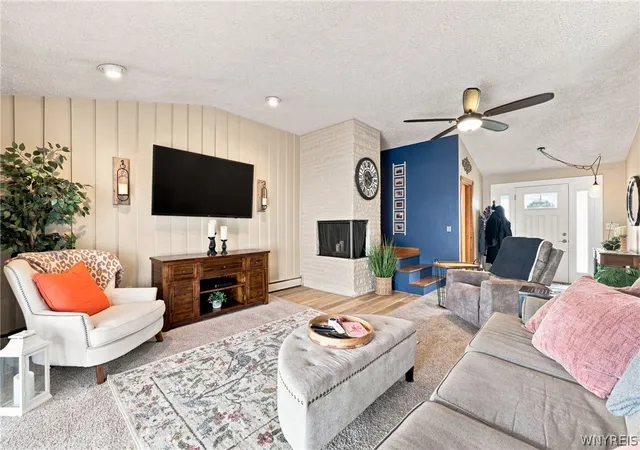 Photo 3 of Sale Pending at 438 Brookwood Dr, Hamburg, NY 14075 | MLS# B1706807 | Listing updated on 2026-08-20