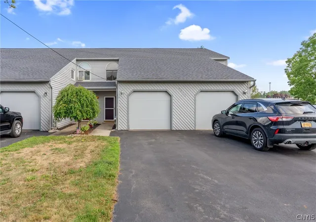 Photo 1 of Sale Pending at 5437 Bennett St #5, Brewerton, NY 13029 | MLS# S1706805 | Listing updated on 2026-08-21