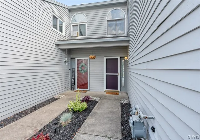 Photo 2 of Sale Pending at 5437 Bennett St #5, Brewerton, NY 13029 | MLS# S1706805 | Listing updated on 2026-08-21