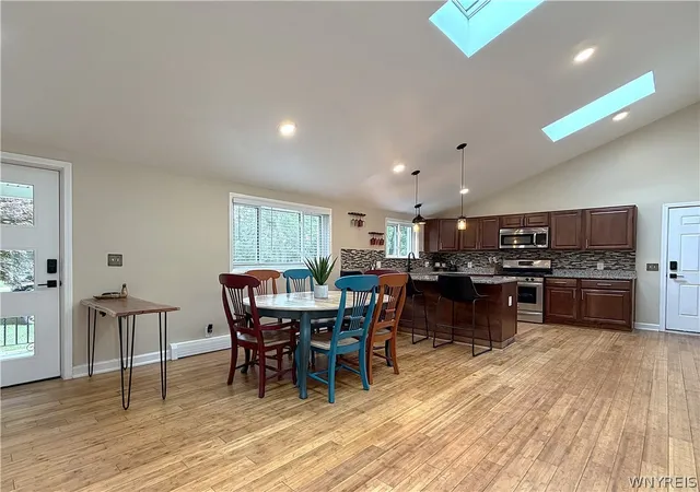 Photo 3 of Sale Pending at 4060 Elma Rd, Buffalo, NY 14221 | MLS# B1706799 | Listing updated on 2026-08-20