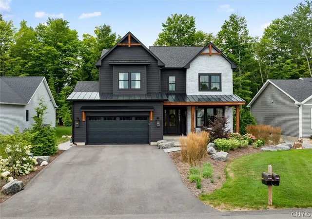 Photo 2 of Single family home for sale at 3381 Hickory Knoll Ln, Baldwinsville, NY 13027 | MLS# S1706096 | Listing updated on 2026-09-16