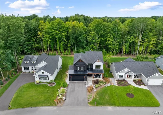 Photo 3 of Single family home for sale at 3381 Hickory Knoll Ln, Baldwinsville, NY 13027 | MLS# S1706096 | Listing updated on 2026-09-16