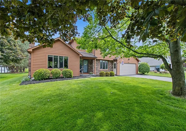 Photo 3 of Sale Pending at 1094 Bright Strm Way, Webster, NY 14580 | MLS# R1700520 | Listing updated on 2026-09-07