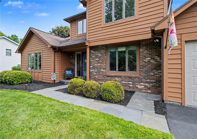 Photo 3 of Sale Pending at 1094 Bright Strm Way, Webster, NY 14580 | MLS# R1700520 | Listing updated on 2026-09-07