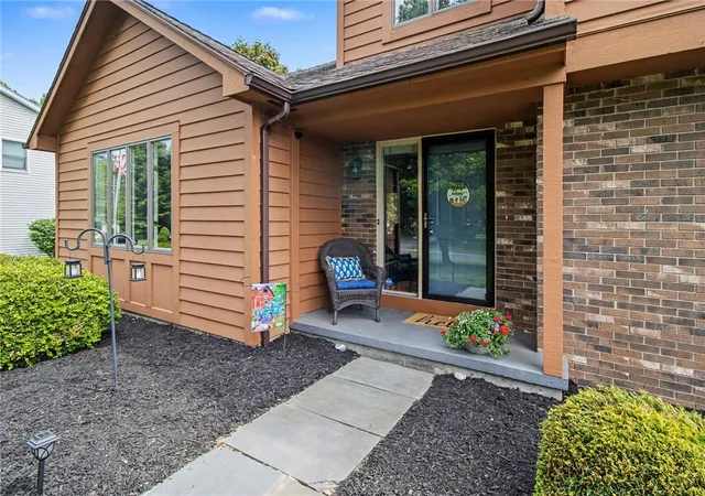 Photo 4 of Sale Pending at 1094 Bright Strm Way, Webster, NY 14580 | MLS# R1700520 | Listing updated on 2026-09-07