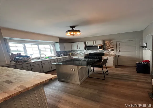Photo 3 of Multi family home for sale at 299 Minnesota Ave, Buffalo, NY 14215 | MLS# B1702848 | Listing updated on 2026-09-05