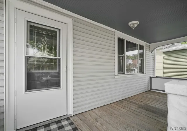 Photo 3 of Sale Pending at 30 Pulaski St, Buffalo, NY 14206 | MLS# B1706387 | Listing updated on 2026-08-22