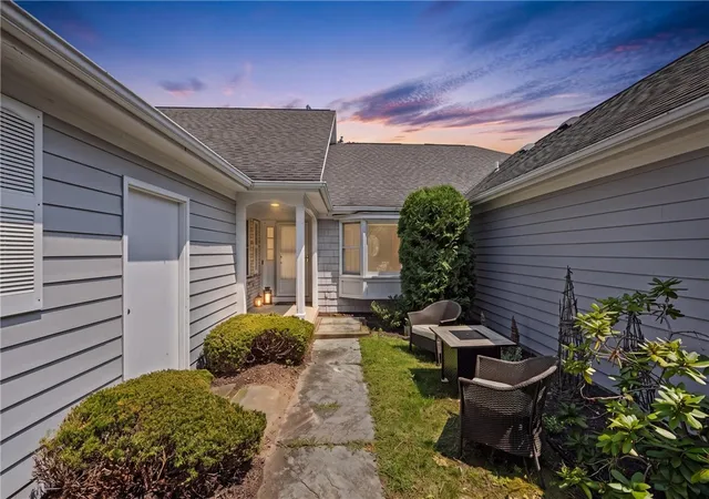 Photo 1 of Sale Pending at 51 Greenwood Park, Pittsford, NY 14534 | MLS# R1694760 | Listing updated on 2026-09-03