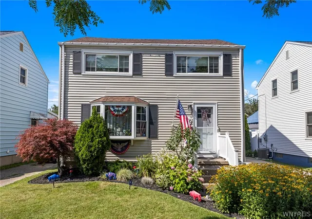 Photo 2 of Sale Pending at 156 Harding Rd, Buffalo, NY 14220 | MLS# B1706809 | Listing updated on 2026-08-21