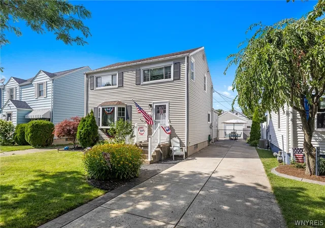 Photo 3 of Sale Pending at 156 Harding Rd, Buffalo, NY 14220 | MLS# B1706809 | Listing updated on 2026-08-21