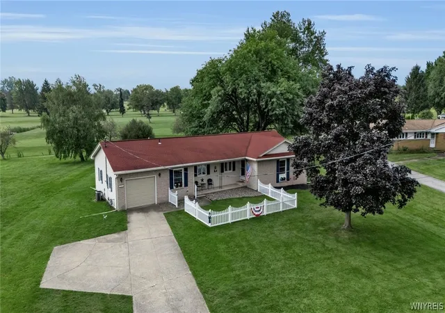 Photo 2 of Sale Pending at 10880 Telegraph Rd, Medina, NY 14103 | MLS# B1706709 | Listing updated on 2026-09-01