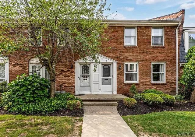 Photo 1 of Sale Pending at 50 Hamlin Sq #D, Buffalo, NY 14221 | MLS# B1706854 | Listing updated on 2026-08-28