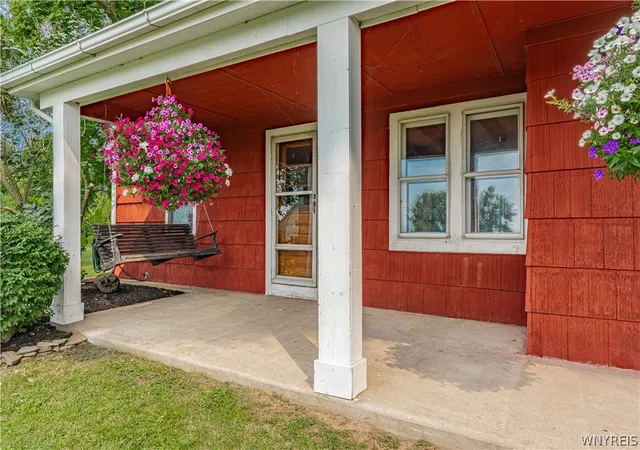 Photo 3 of Sale Pending at 8449 Lower Lake Rd, Barker, NY 14012 | MLS# B1706756 | Listing updated on 2026-09-08