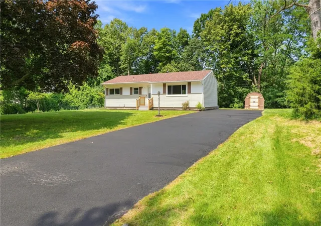 Photo 2 of Sale Pending at 152 Princess Dr, Rochester, NY 14623 | MLS# R1706818 | Listing updated on 2026-08-26