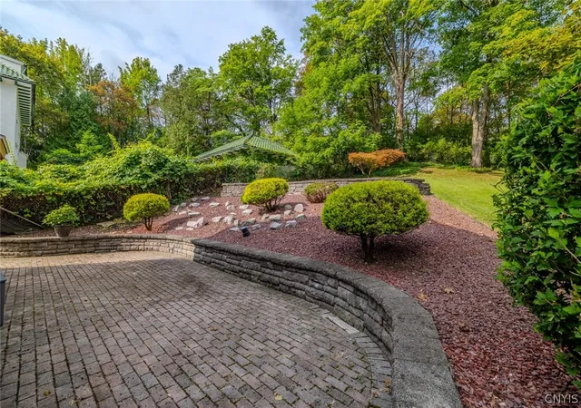 Photo 3 of Sale Pending at 256 Shotwell Park, Syracuse, NY 13206 | MLS# S1706202 | Listing updated on 2026-08-27