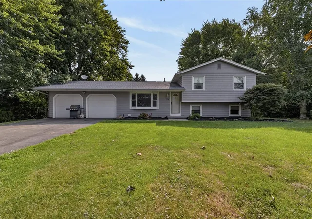 Photo 1 of Sale Pending at 334 Lighthouse Rd, Hilton, NY 14468 | MLS# R1706937 | Listing updated on 2026-08-27