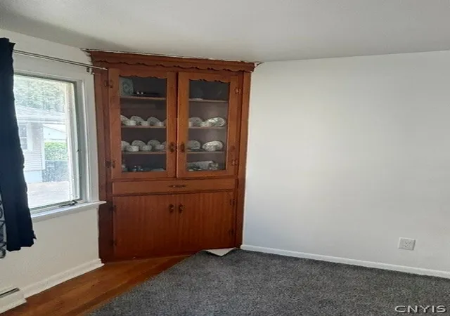Photo 3 of Single family home for sale at 224 N Edwards Ave, Syracuse, NY 13206 | MLS# S1704268 | Listing updated on 2026-09-10