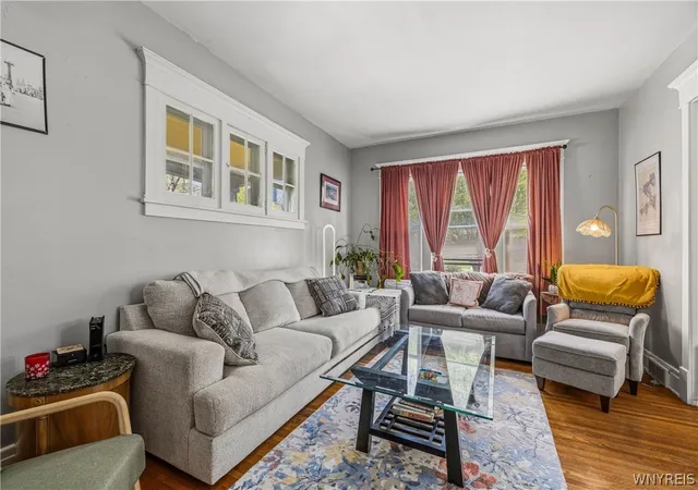 Listing Photo 4 - Condo for sale in building located at 180 Richmond Ave, Buffalo, NY 14222