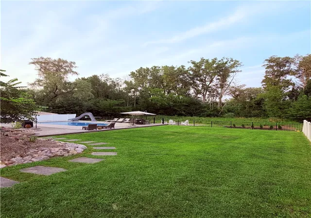 Photo 3 of Sale Pending at 12 Laureldale Dr, Pittsford, NY 14534 | MLS# R1706766 | Listing updated on 2026-08-20