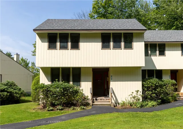 Photo 2 of Townhouse for sale at 260 Pines Dr #8-3, Denver, NY 12421 | MLS# R1705393 | Listing updated on 2026-08-19