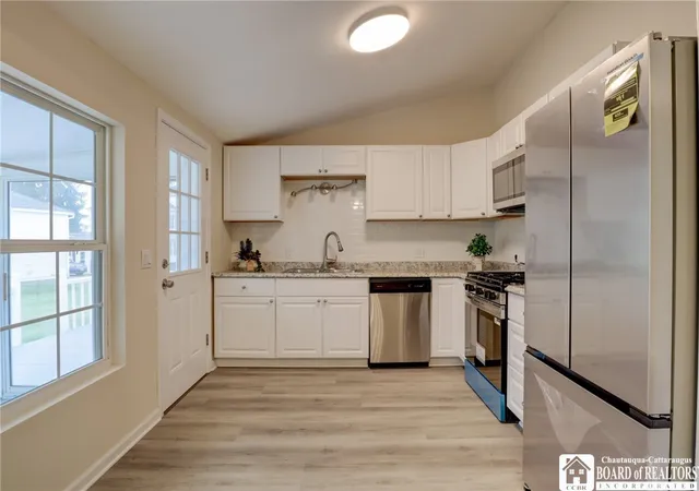 Photo 4 of Single family home for sale at 6 Holly Dr, Lakewood, NY 14750 | MLS# R1706651 | Listing updated on 2026-09-14