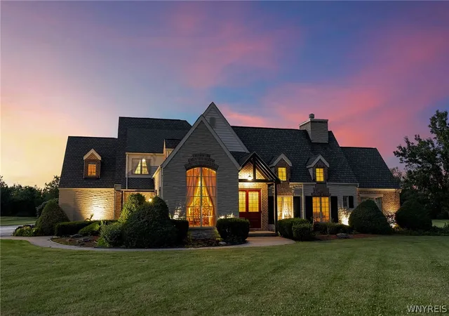 Photo 2 of Single family home for sale at 10360 Keller Rd, Clarence, NY 14031 | MLS# B1691858 | Listing updated on 2026-08-18