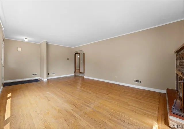 Photo 4 of Single family home for sale at 77 W 7th Street, Oswego, NY 13126 | MLS# S1706831 | Listing updated on 2026-09-06