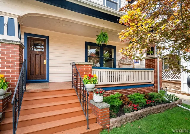 Photo 2 of Sale Pending at 6 Colton Dr, Buffalo, NY 14216 | MLS# B1707002 | Listing updated on 2026-09-02
