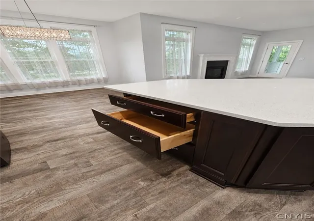 Photo 4 of Sale Pending at 7924 Springwoods Cir, Baldwinsville, NY 13027 | MLS# S1706771 | Listing updated on 2026-09-14